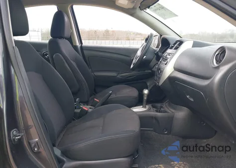 2015 Nissan Versa 1.6 Sv z USA, uszkodzony, nr VIN 3N1CN7AP0FL905792